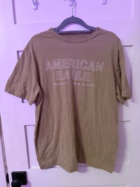 American Eagle Outfitters Men's Tan Graphic Crew Tee
